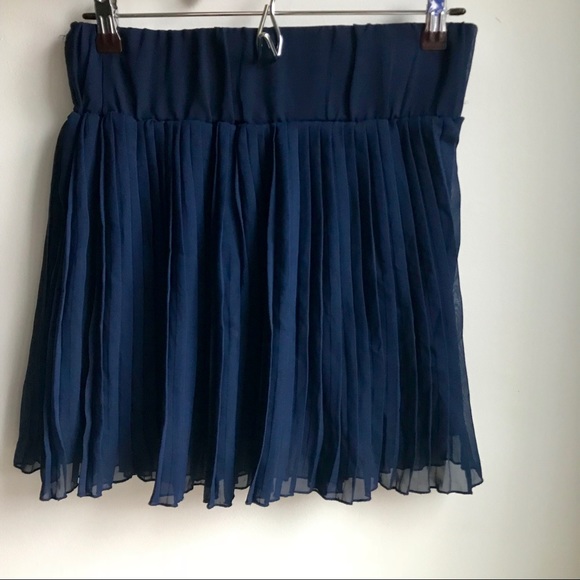 Navy Layered Ruffle Skirt - Picture 3 of 8